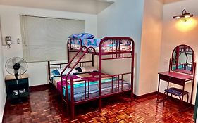 Seaview Pd Teluk Kemang Homestay